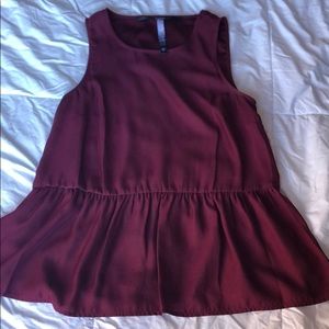 Small, silky burgundy peplum w/ black polka dots